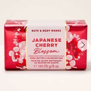 💎2/$15💎Bath & Body Works Japanese Cherry Blossom Cleansing Bar
